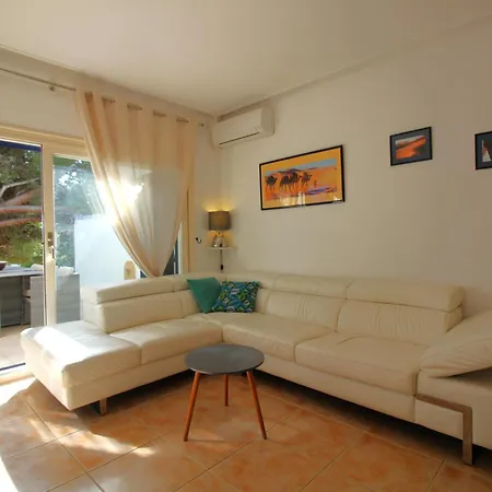 Casa En Primera Linea De Mar Con Acceso Directo A Playa Y Vistas Espectaculares - Es-228-176 Holiday home