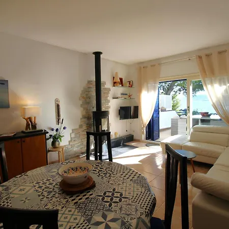 Holiday home Casa En Primera Linea De Mar Con Acceso Directo A Playa Y Vistas Espectaculares - Es-228-176