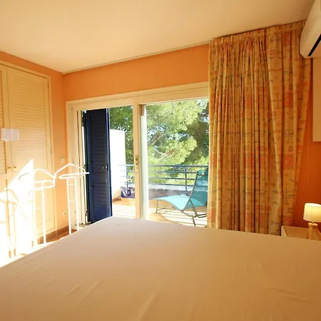 Holiday home Casa En Primera Linea De Mar Con Acceso Directo A Playa Y Vistas Espectaculares - Es-228-176 *