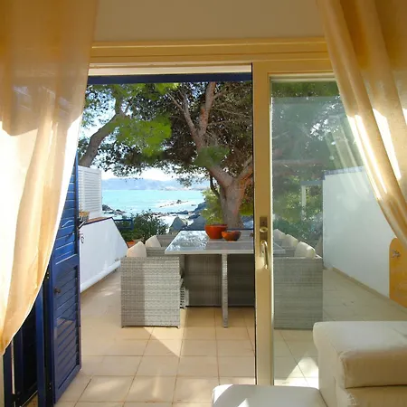 Casa En Primera Linea De Mar Con Acceso Directo A Playa Y Vistas Espectaculares - Es-228-176 Holiday home